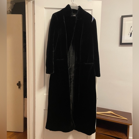 Faux fur jacket - Picture 2 of 7